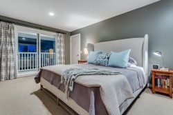 6 Eagle Crescent, Port Moody - Master Bedroom
