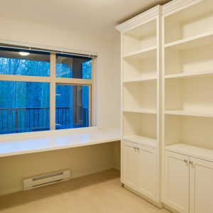 205-300 Klahanie Drive, Port Moody - Bedroom2